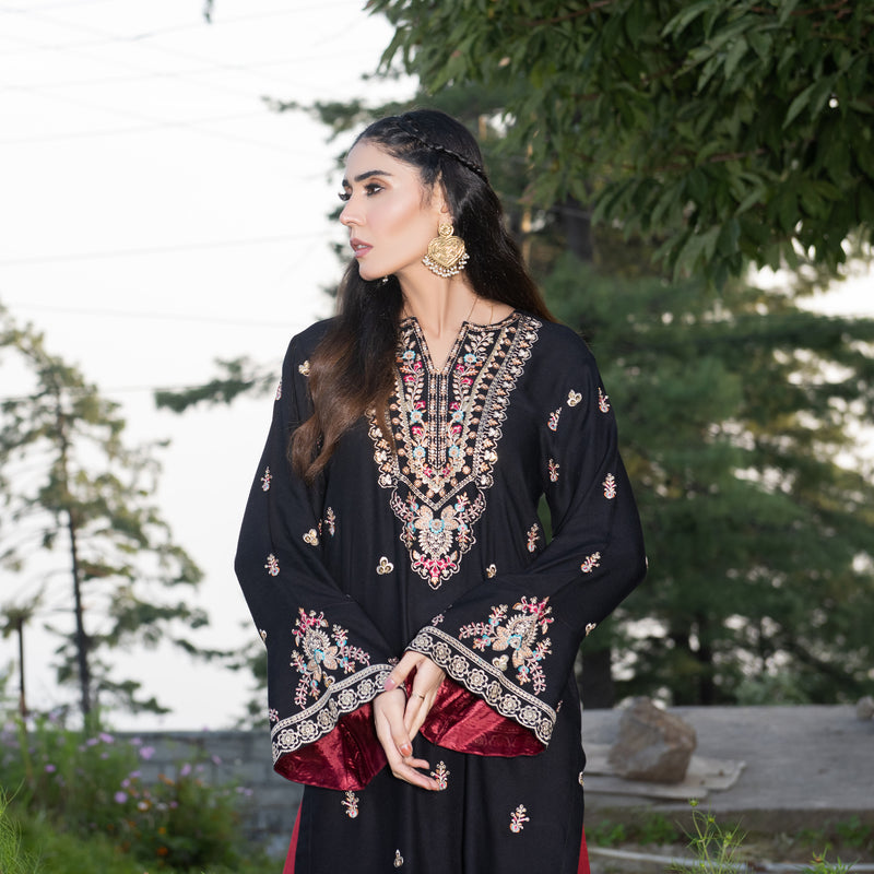 Black Fully Embroidered 2-Piece Winter Luxe Pret