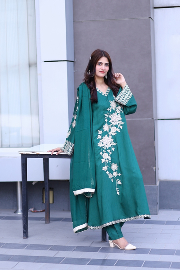 Emerald Bloom – Green Embroidered Viscose 3 Piece Suit