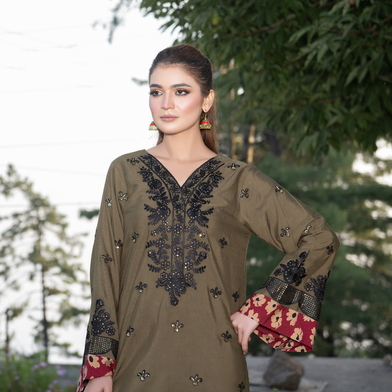 Olive Green Fully Embroidered 2-Piece Winter Luxe Pret