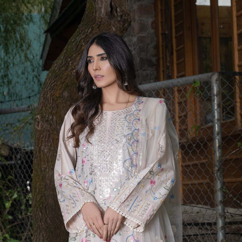 Off-White Fully Embroidered 3-Piece Winter Luxe Pret