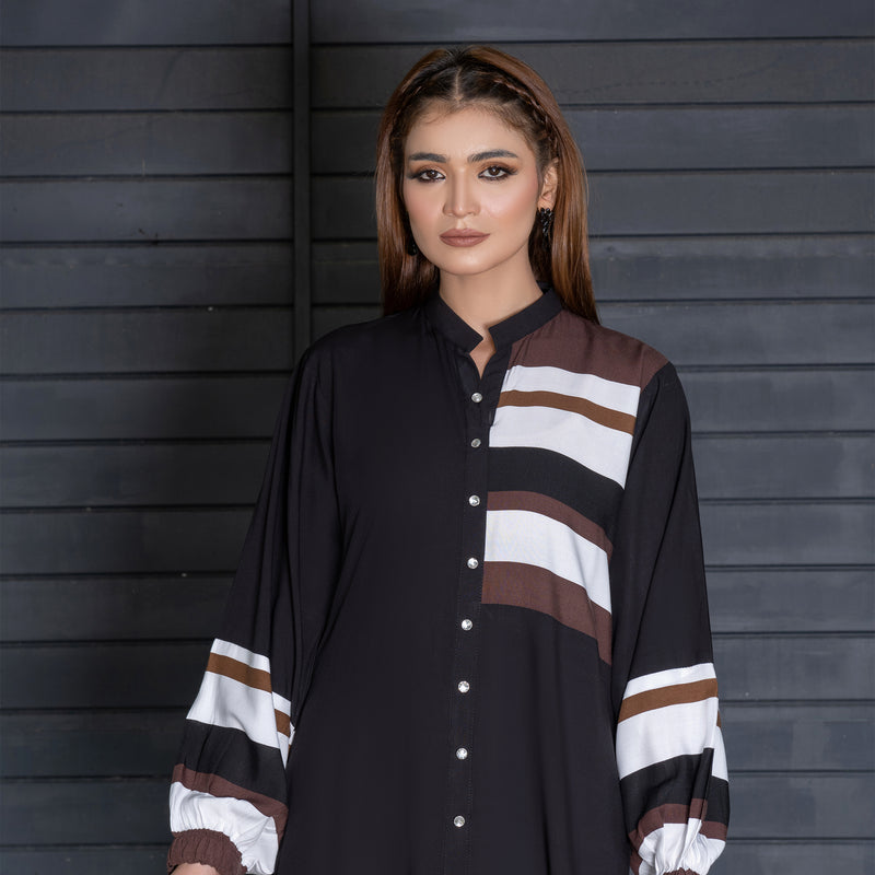 Black Printed Straight Shirt &amp; Dyed Straight Pent Trouser – 2-Piece Winter Luxe Pret