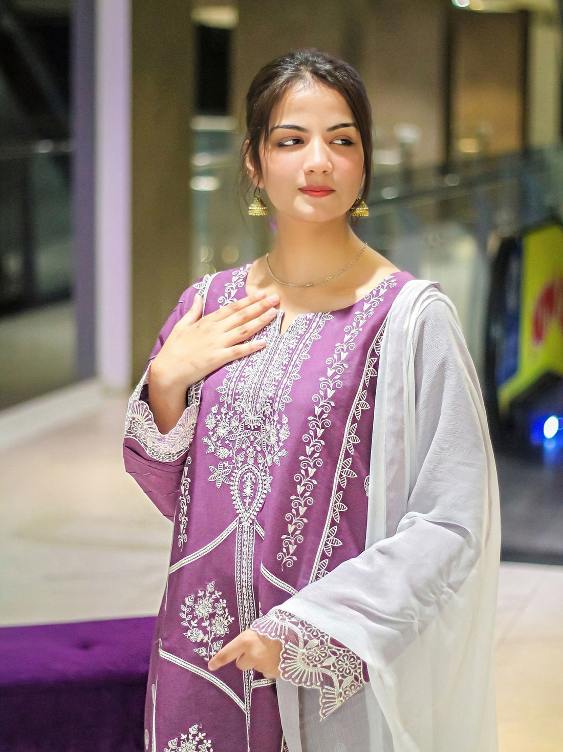 3 piece elegant embroidered lawn suit purple