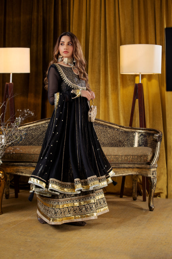 3 Piece Luxury Embroidered Suit | Zeenat-E-Zar Collection