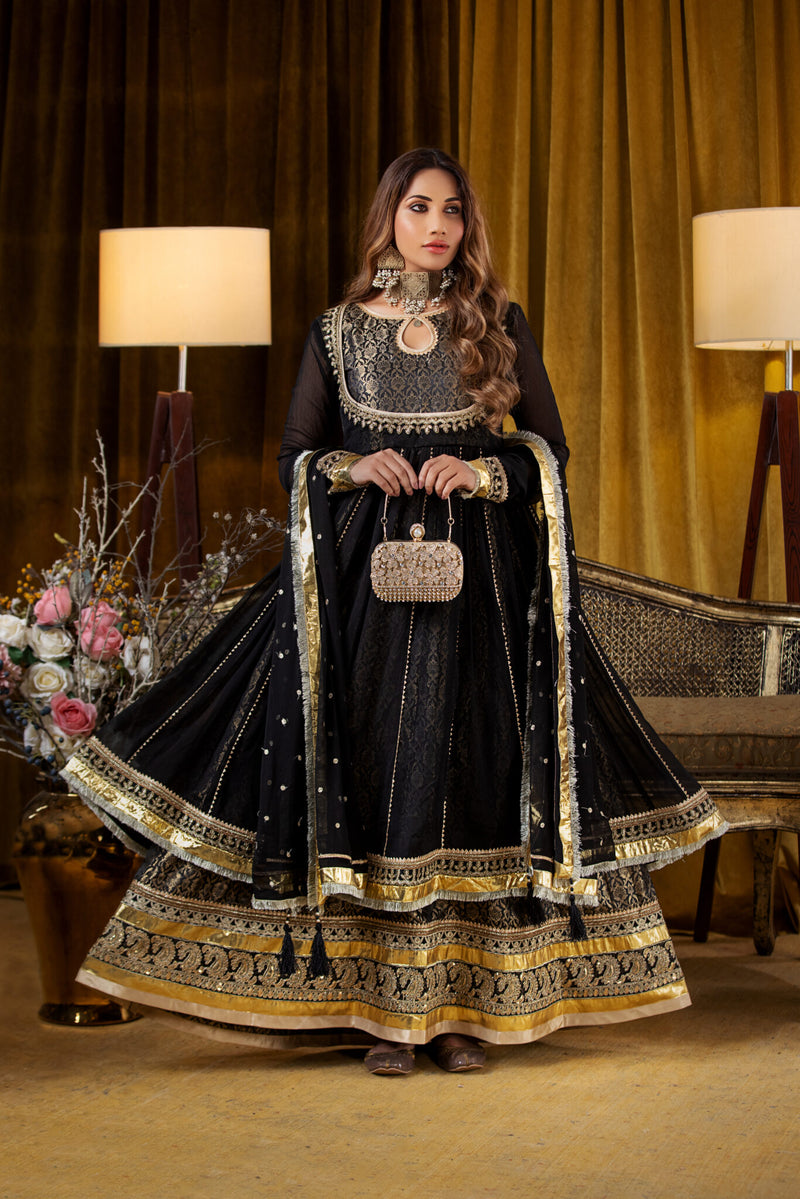 3 Piece Luxury Embroidered Suit | Zeenat-E-Zar Collection