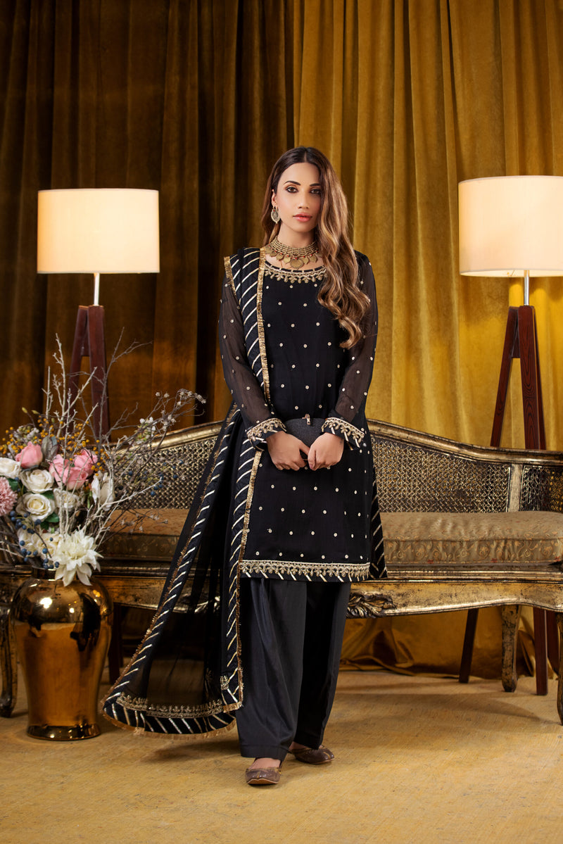 3 Piece Luxury Embroidered Suit | Zennat-E-Zar Collection |