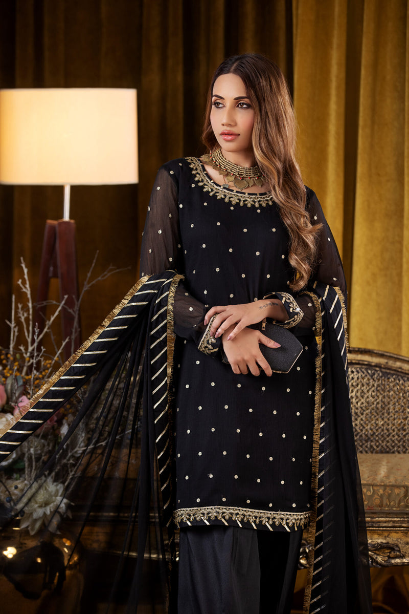 3 Piece Luxury Embroidered Suit | Zennat-E-Zar Collection |
