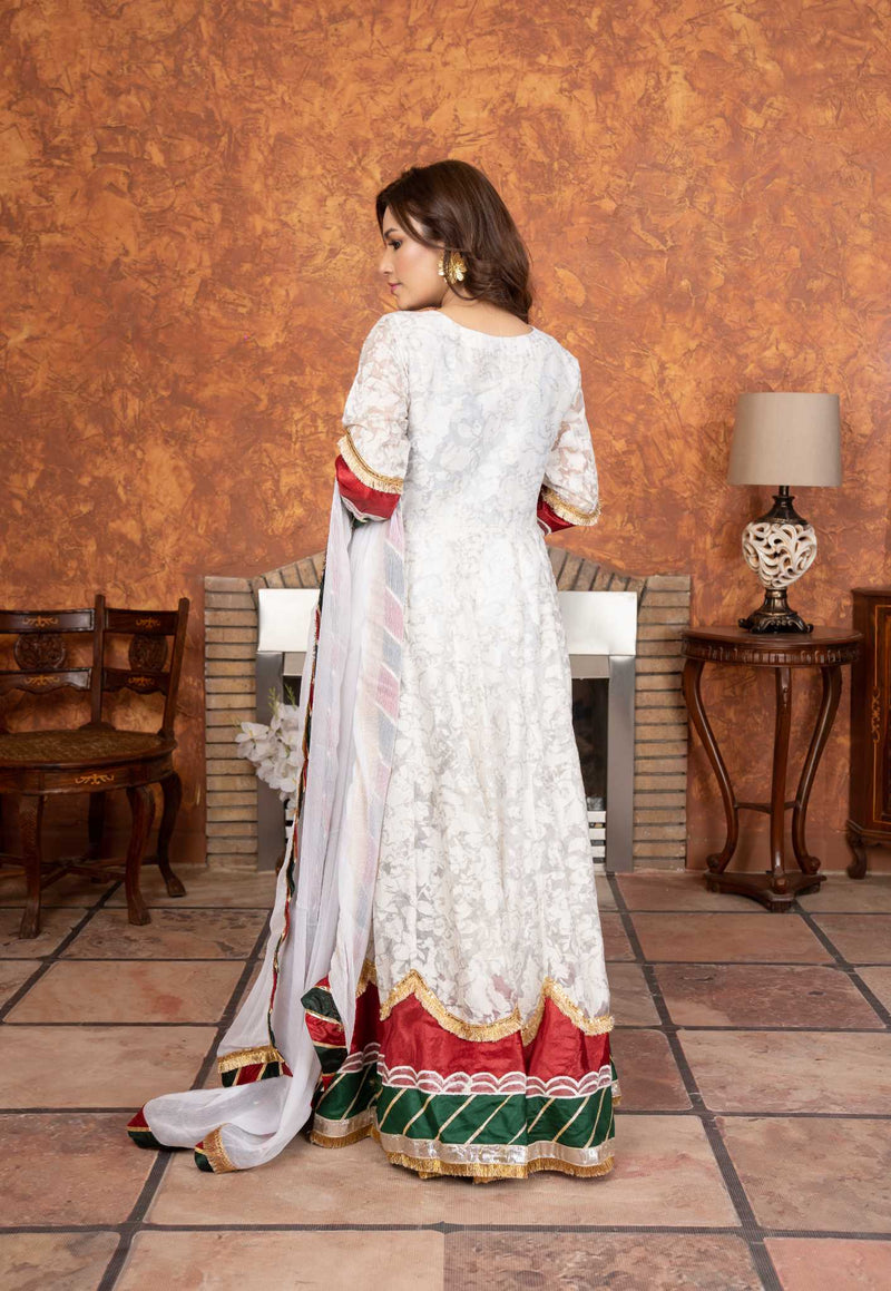 SD-PA3-069-25 (Riwayat Off-White)