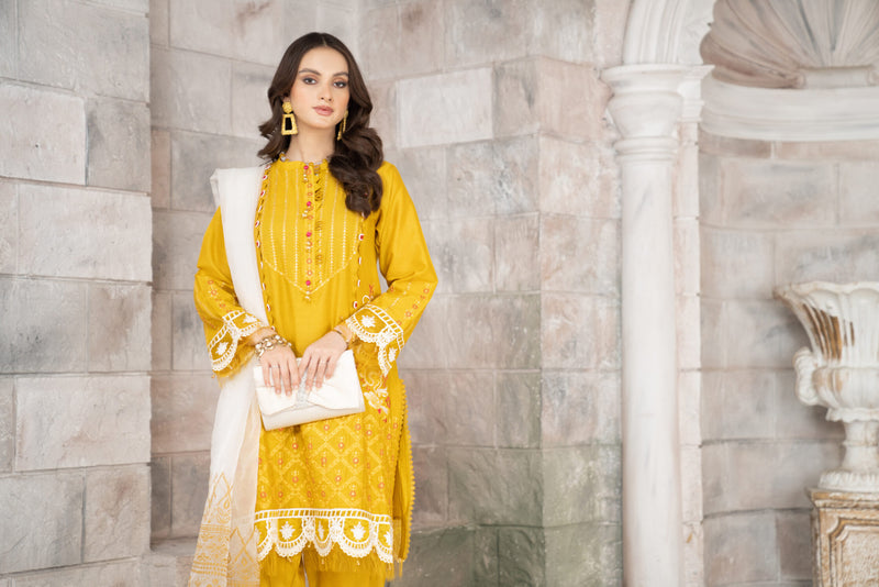 3 Piece Embroidered Lawn Suit | Mann Mayal Collection