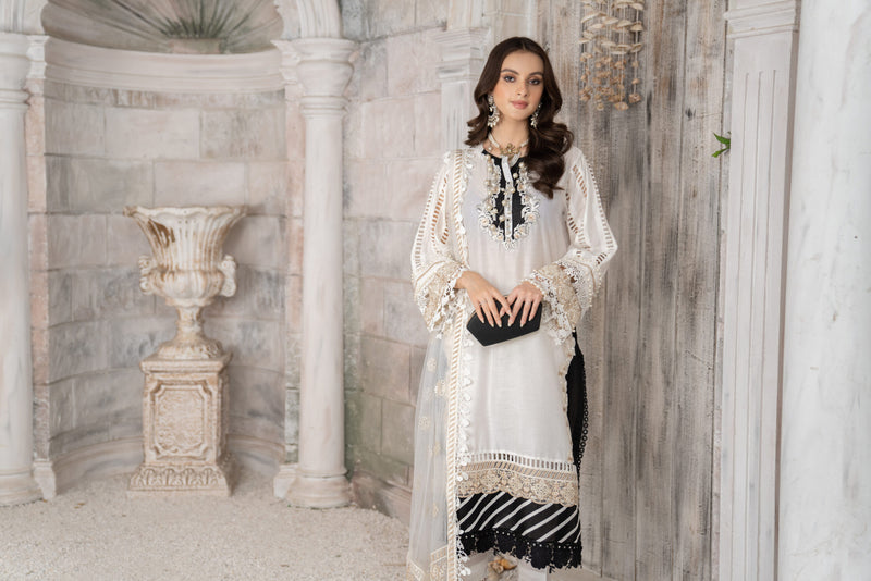 3 Piece Lawn Stitched Suit | Maan Mayal Collection