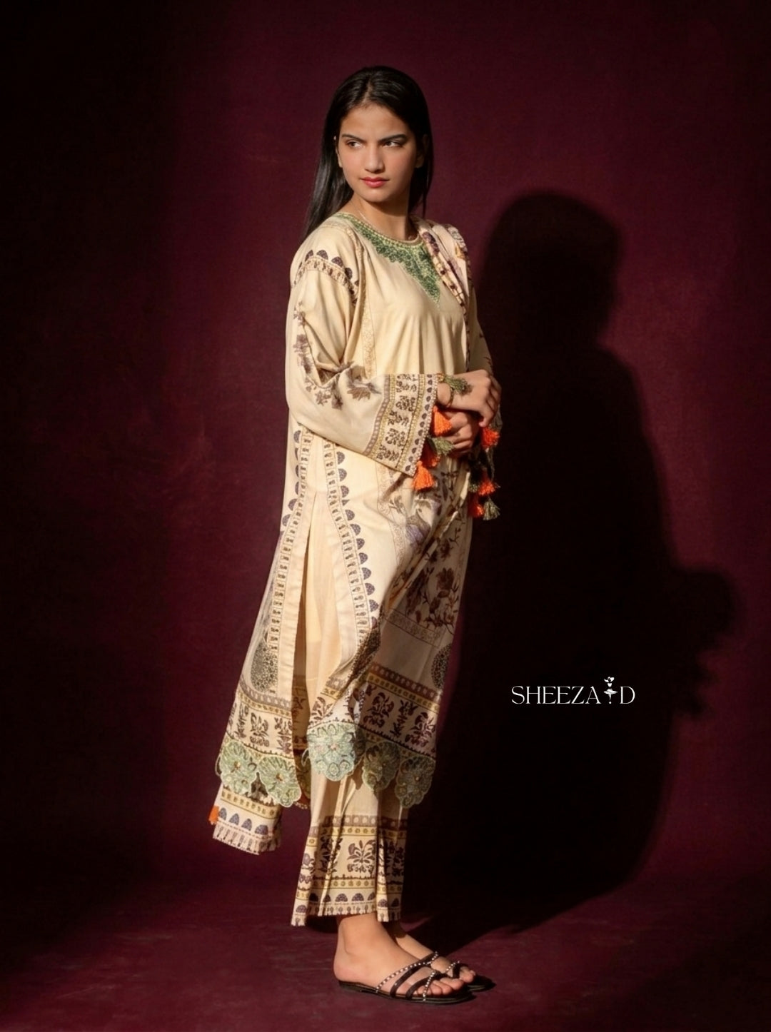 Zahra 3-Piece Suit | Luxury Printed Lawn SD-PA3-00011