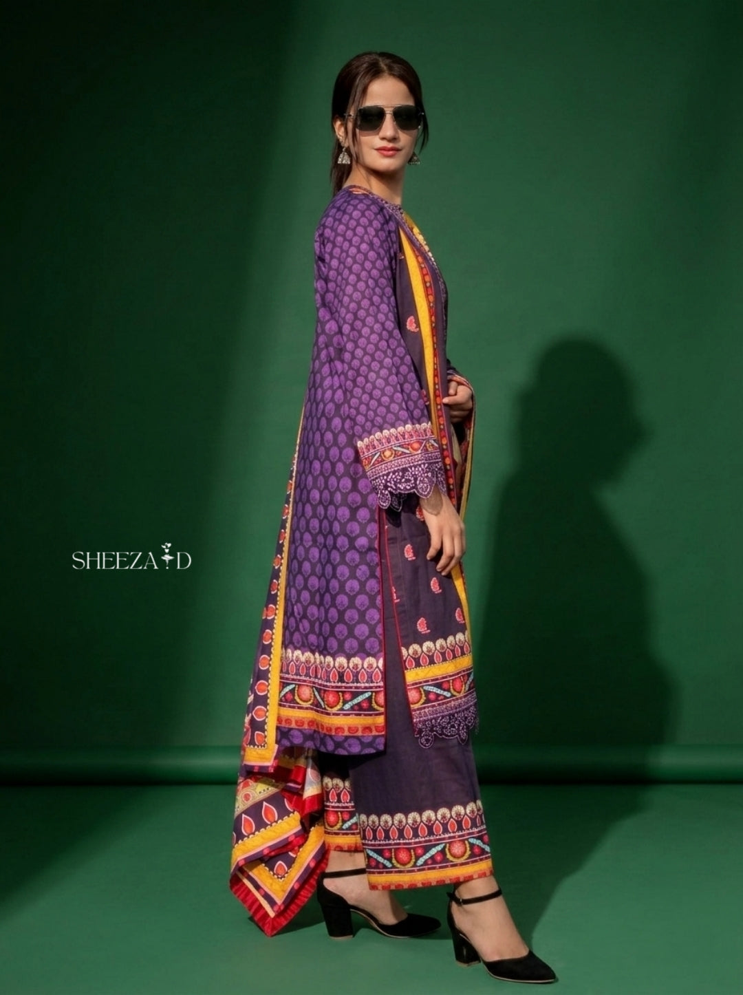 Luxe Amara 3-Piece Suit | Luxury Printed Lawn SD-PA3-0007