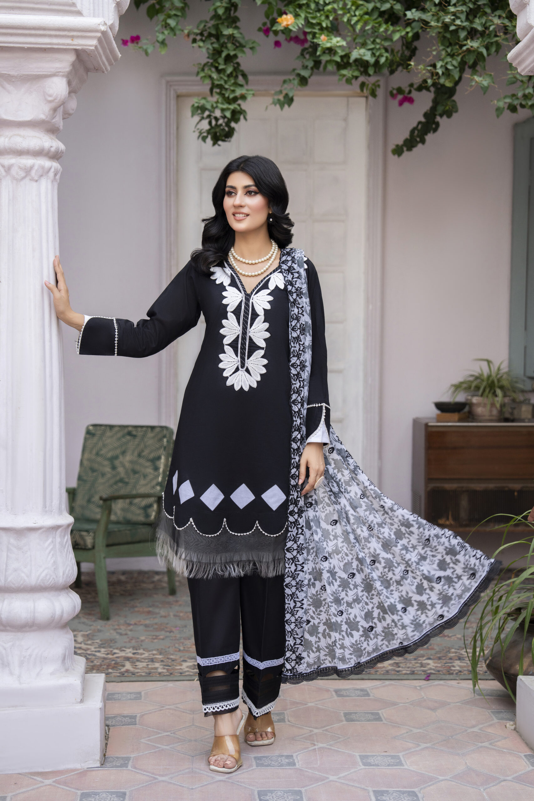 Affordable dresses pakistan