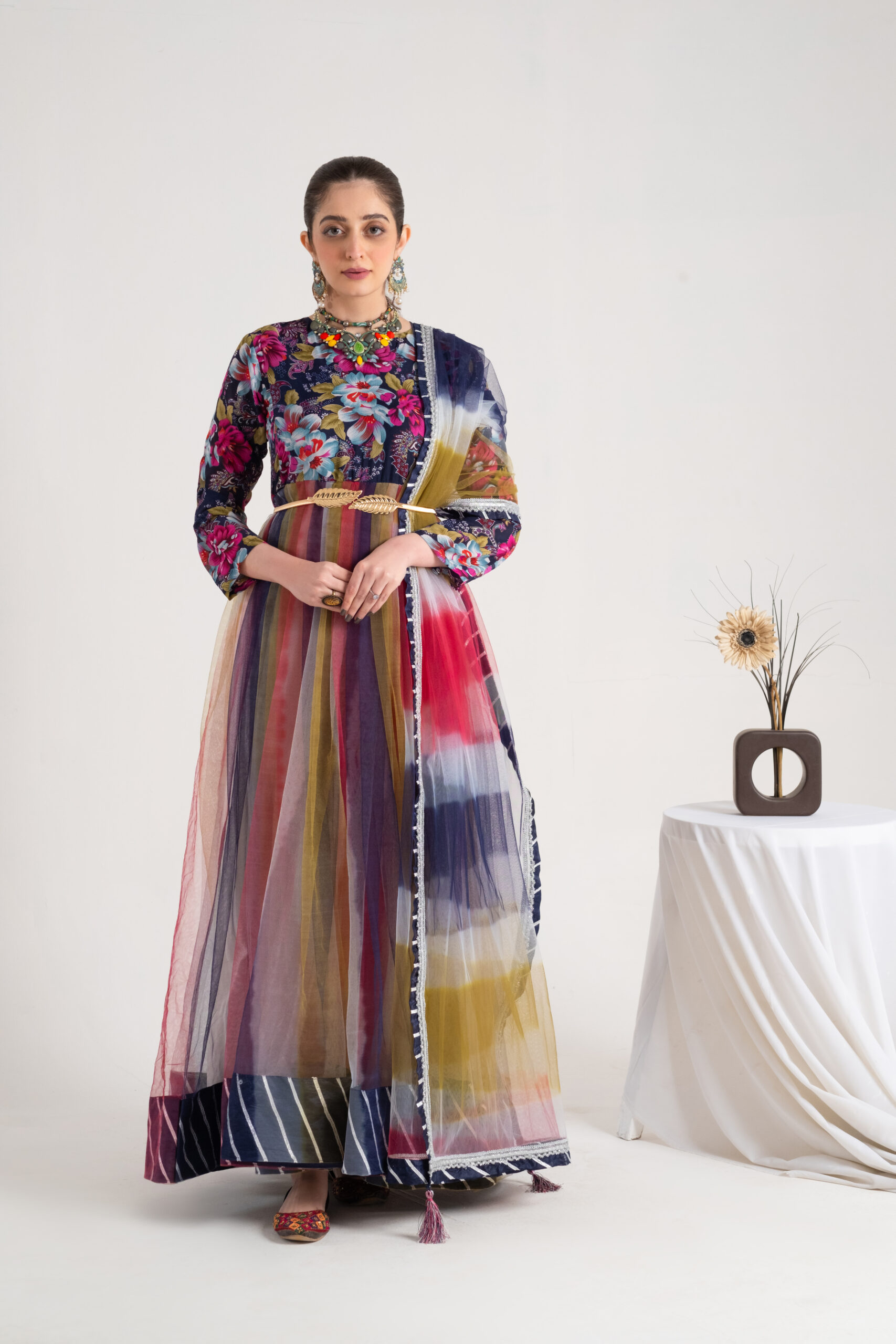 Designer dresses online pakistan