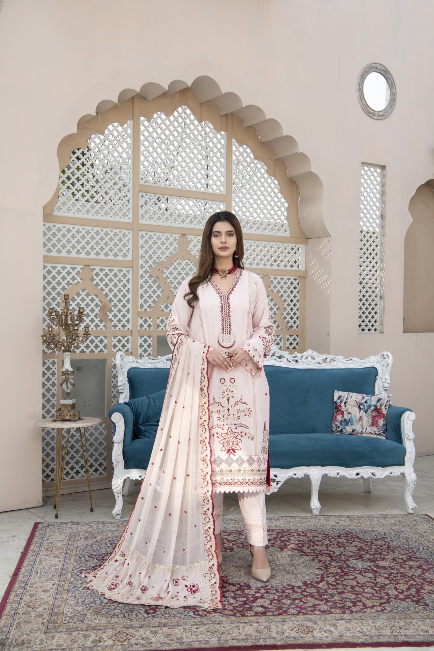 Pakistani lawn suits online